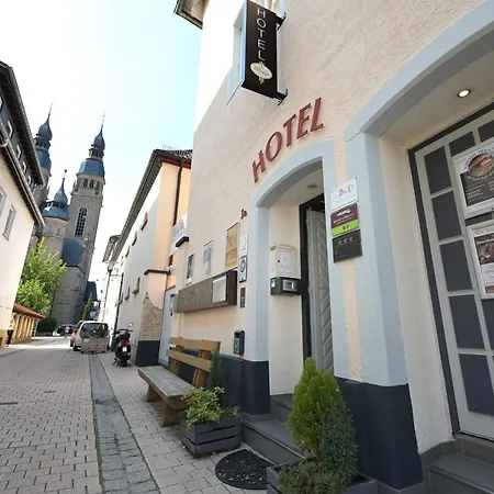 Alt Hotel 3*